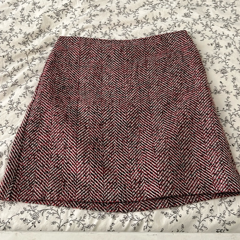 Loft size 4p mini skirt